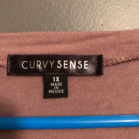 Romantic ruffle sleeve t-shirt (1x) - Picture 3 of 5